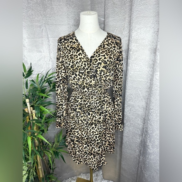 Zara Women’s Leopard Print Long Sleeve Mini Dress in Brown Sz XS - Picture 1 of 13